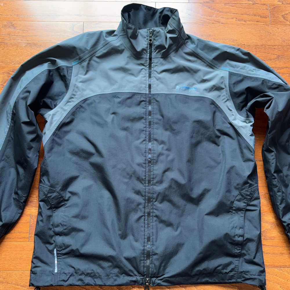 Timberland Men's Black and Gray Windbreaker